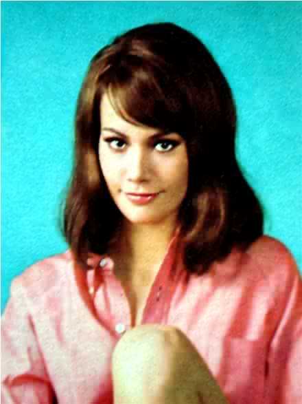 Claudine Auger Biography2