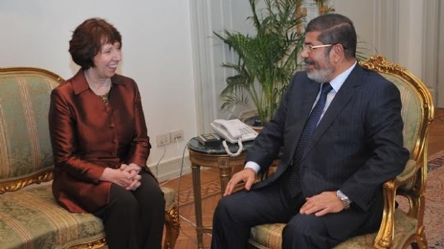 آشتون قابلت مرسي منذ 3 ساعات في حضور شخصية عسكرية
