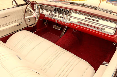 1965 Pontiac Bonneville Convertible Dashboard