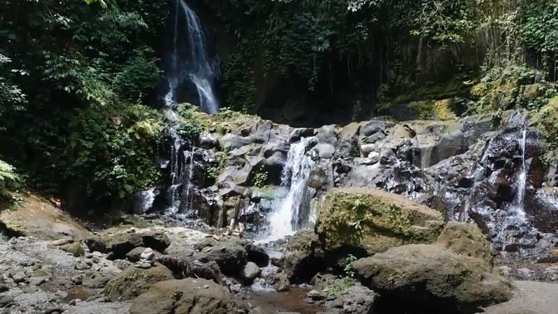 Air Terjun di Bangli