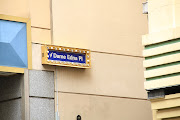 MelbourneWhat A Surprise! (dame edna place melbourne australia)