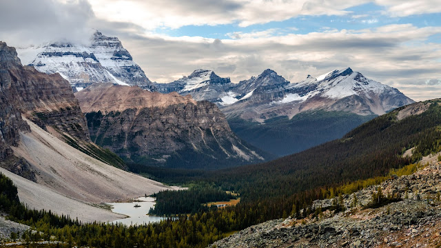 Top 10 National Parks Around the World.