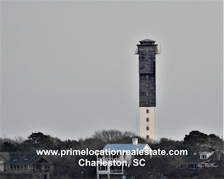 Sullivans lighthouse on the beach