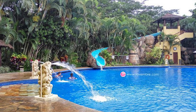 Araya_swimming_pool