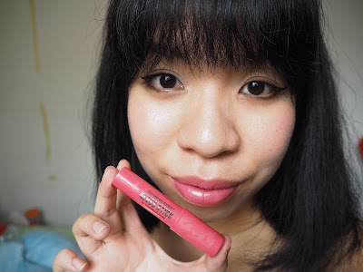Soap & Glory Sexy Mother Pucker Gloss Stick in Pink-A-Boo
