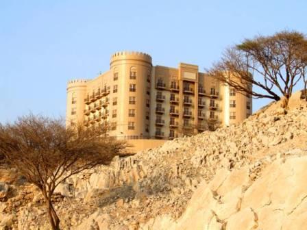  Golden Tulip Khatt Springs Resort & Spa Dubai