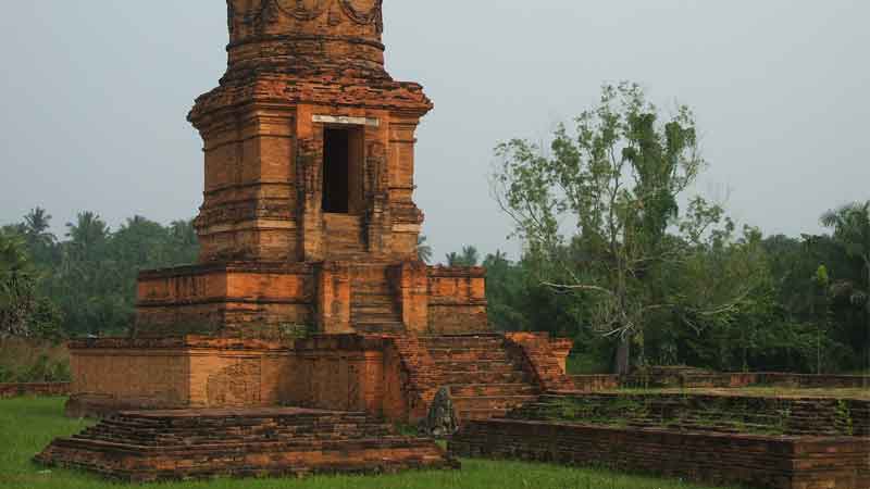 Candi Peninggalan Kerajaan Sriwijaya