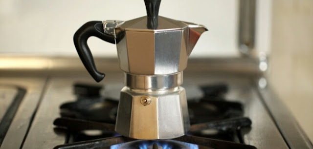 Tips mempergunakan alat seduh manual moka pot untuk menghasilkan kopi yang berkualitas, tips mempergunakan moka pot