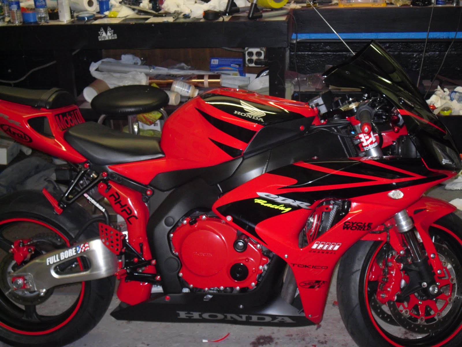 custom honda cbr 1000 the bike that i ride is a 2006 honda cbr 1000rr i bought it in 2007 as 