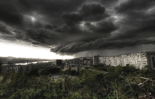 in LeMonde on Vladivostok,