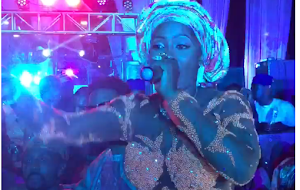 #Tsquared2016: Watch Tiwa Savage and Olamide perform for the couple