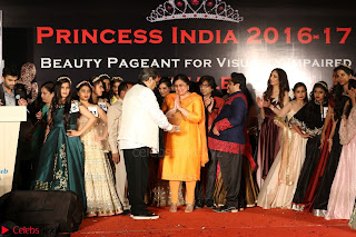 John Aham, Bhagyashree, Subhash Ghai and Amyra Dastur Attends Princess India 2016 17 Part2 026.JPG