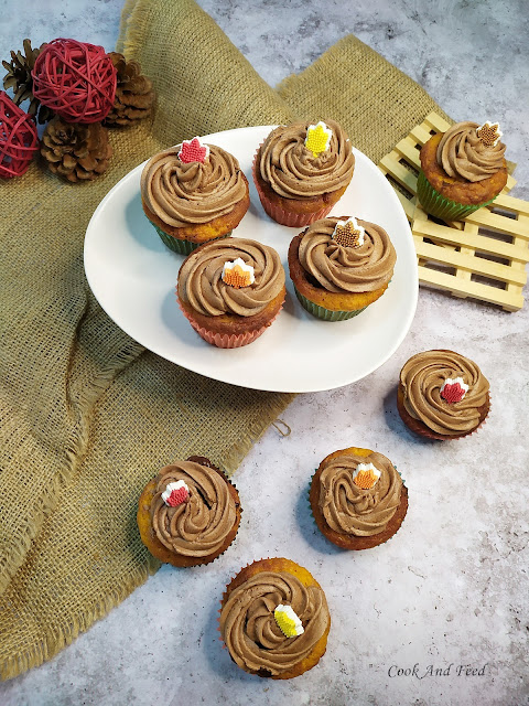 Cupcakes με κολοκύθα και νουτέλα / Pumpkin And Nutella Cupcakes