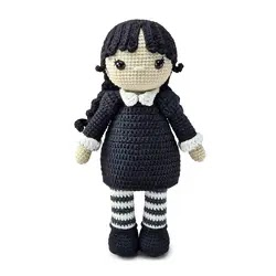 Miércoles amigurumi, patrón gratis