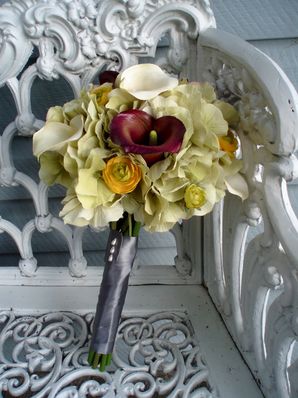 yellow ranunculus,