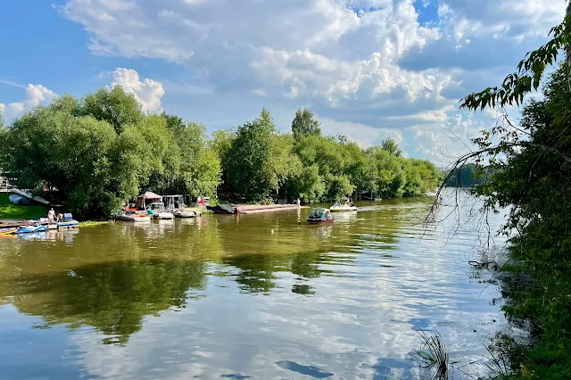 территория жилого комплекса Level Стрешнево, река Сходня, Водно-спортивный комплекс «Буревестник»
