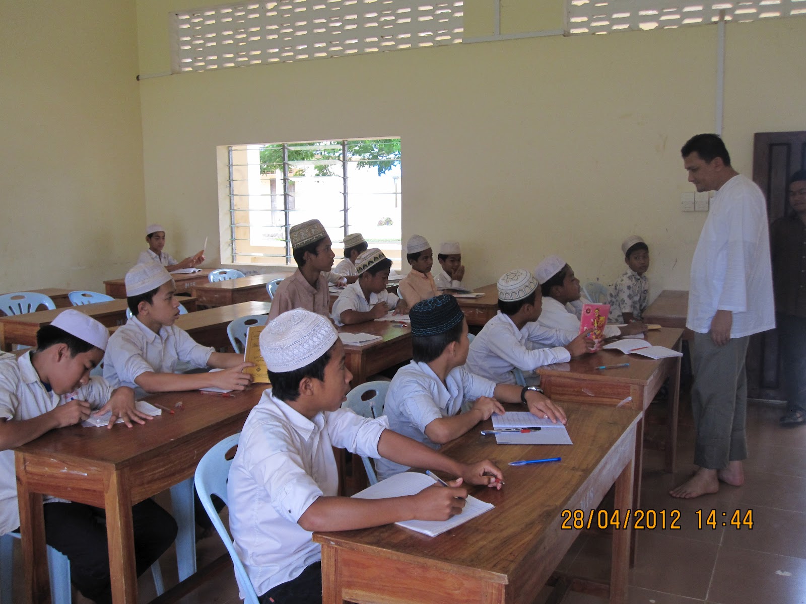 Akademi Imam Syafie: MISI PENDIDIKAN DAN KEMANUSIAAN UMAT 