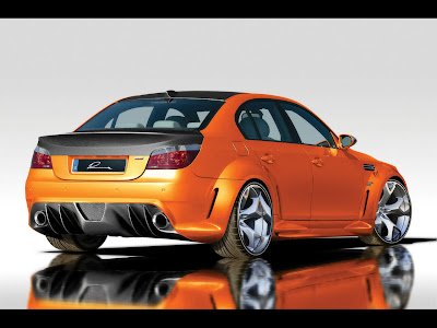 BMW M5 Orange Sport Touring Car2