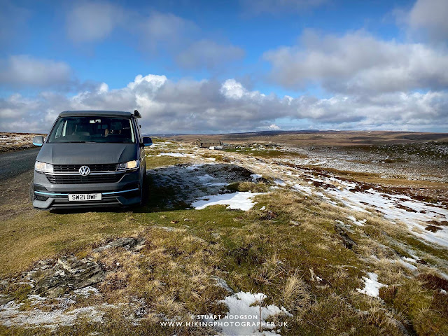 VW campervan transporter Tan hill Inn