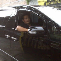 menyewakan mobil+driver berpengalaman 