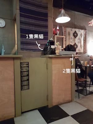 【台中貓咪咖啡廳】KANAU coffee 卡那屋｜深夜咖啡廳、茶、甜點　店貓黑貓兩隻
