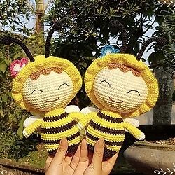 Muñecos abeja amigurumi