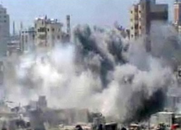 Siria: coalizione internazionale bombarda provincia con fosforo bianco