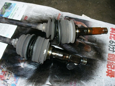 Rides From Boleh Land: Perodua Kancil Drive Shaft Replacement