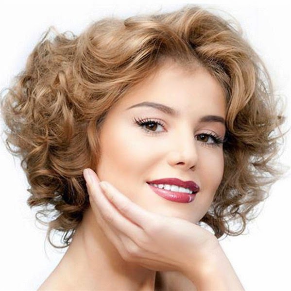 Short Curly Hair for Women Trend 2015