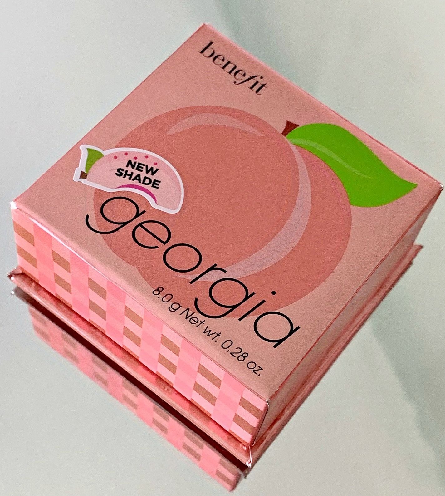 Benefit Georgia Blush - a Look Fantastic Exclusive with a 20% discount!