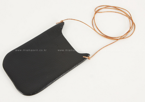 Block Colored Leather Pouch