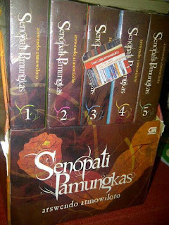 Jual Novel Senopati Pamungkas, Penulis: Arswendo Atmowiloto