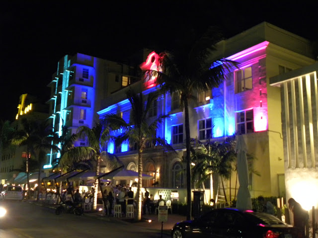 Ocean Drive by night