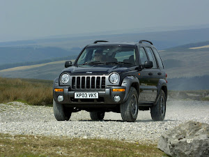 Jeep Cherokee UK Version 2003 (2)