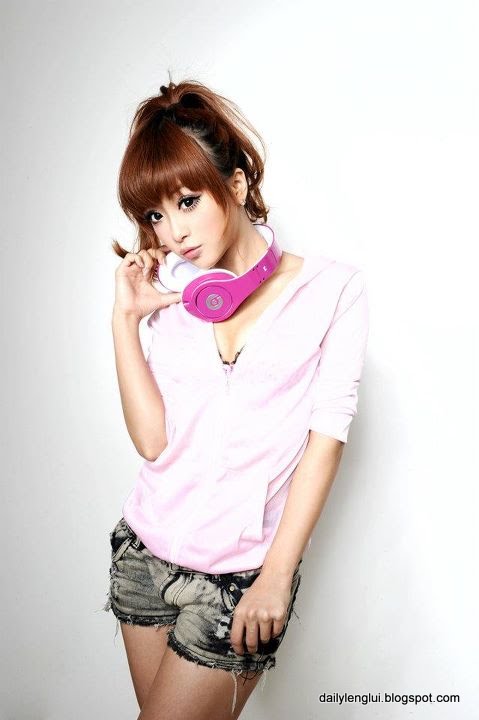 DJ QKate Qewi Cheung