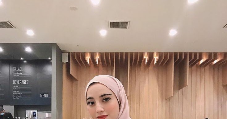 Kumpulan Foto Gaya Berhijab Kekinian  Ootd Ala Hijabers  