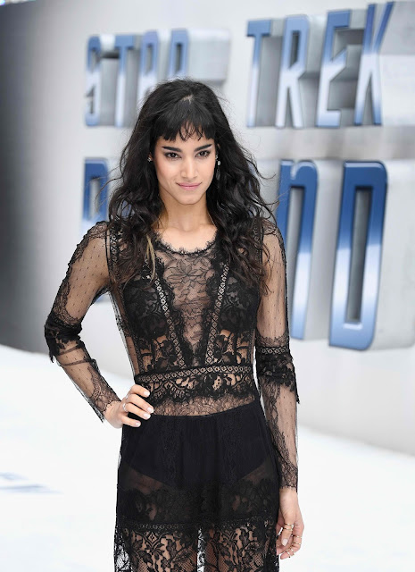 sofia boutella star trek beyond