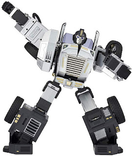 Unlike Transformer Robots, The Robosen T9 Can Transforms From Vehicle To Robot All By Itself