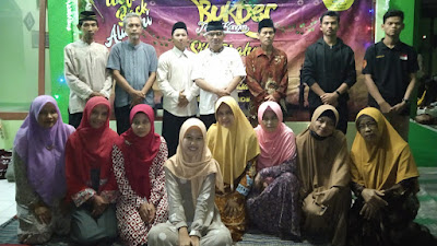 Pererat Silaturahmi, Guru, Alumni dan OSIS SMP Negeri 40 Purworejo Gelar Buka Puasa Bersama