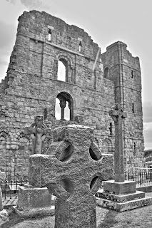 Lindisfarne Priory by Cornelia Schulz