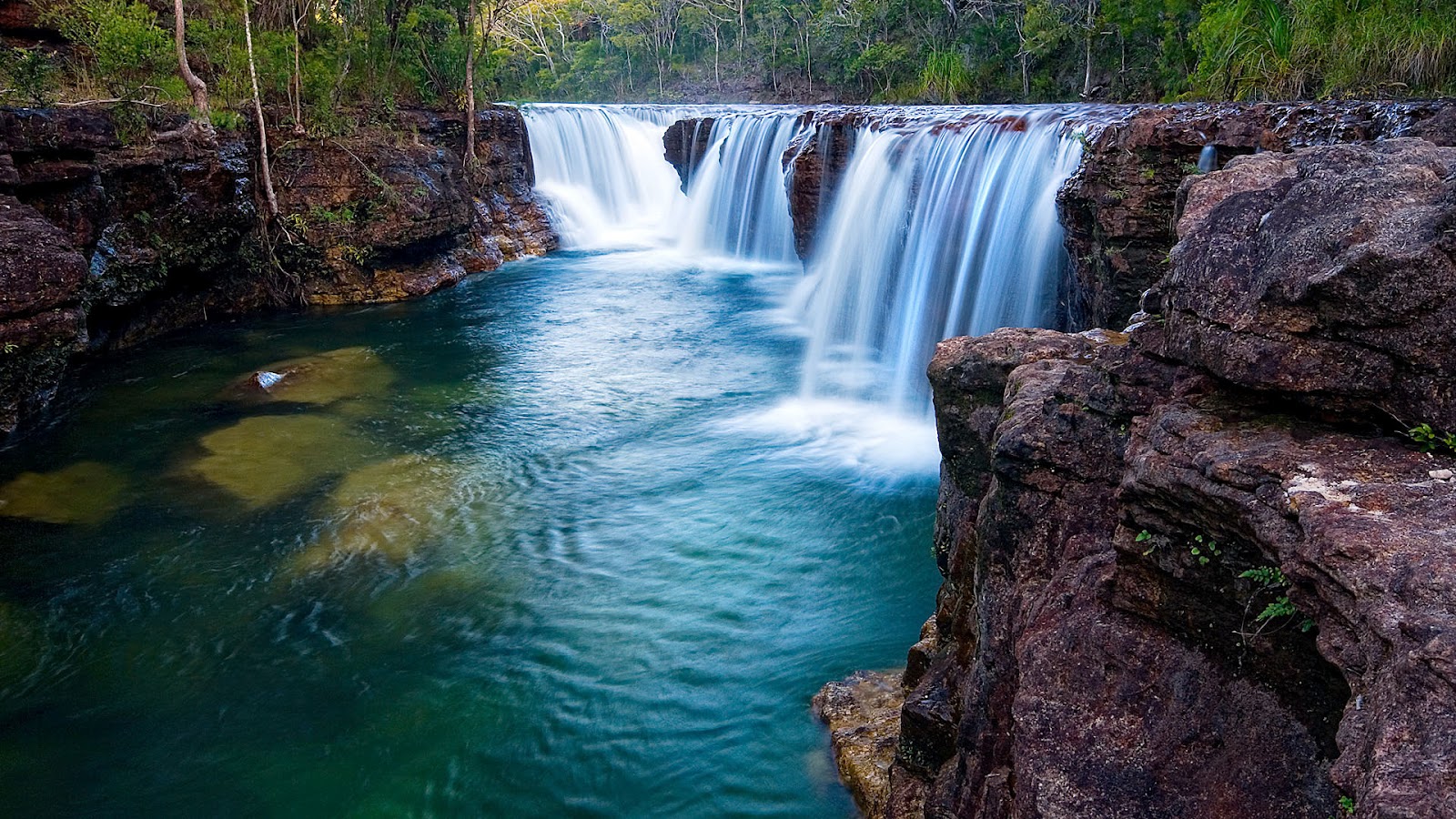 ... waterfall nature wallpapers | Natural waterfall HD wallpapers