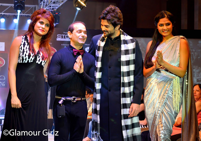 Arya Banerjee, Rakesh Bapat &  Priyanka Shah along with the very talented designer.