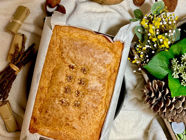 Coca o bizcocho de calabaza y coco