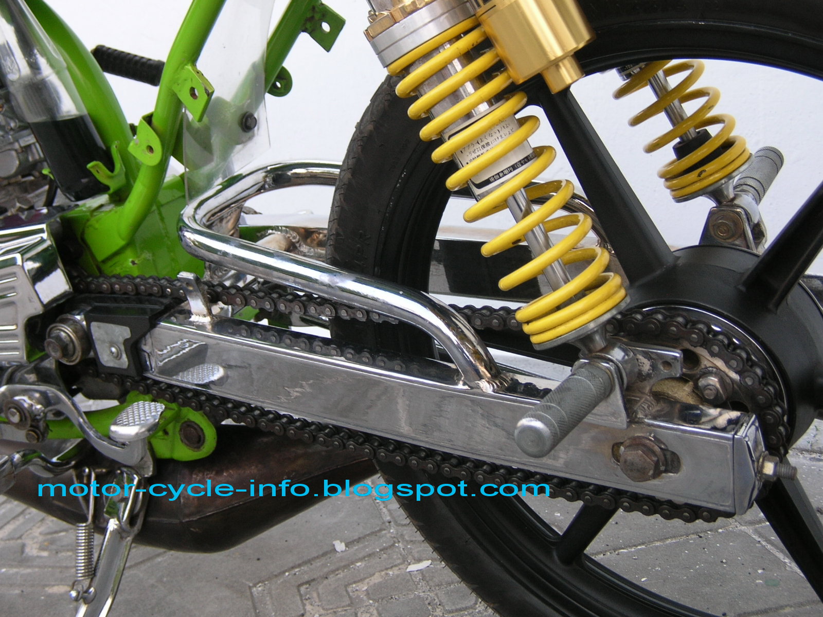 Modifikasi motor rx king extreme airbrush  motor modif 