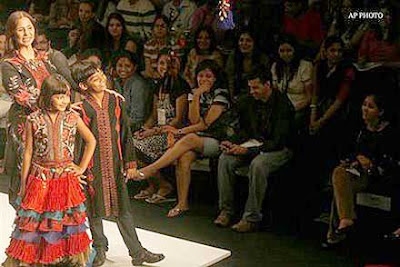 Slumdog Millionaire Kids Ramp Wills India Fashion Week 2009 Pics