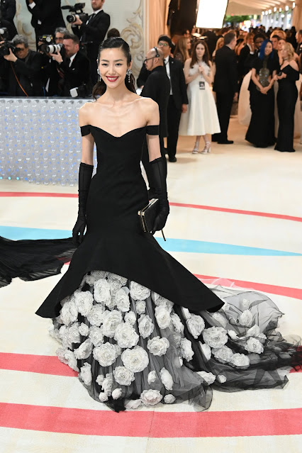 Liu-Wen-Vogue-Met-Gala-2023-Karl-Lagerfeld-A-Line-of-Beauty