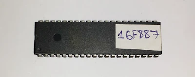 PIC16F887 40-pin DIP package