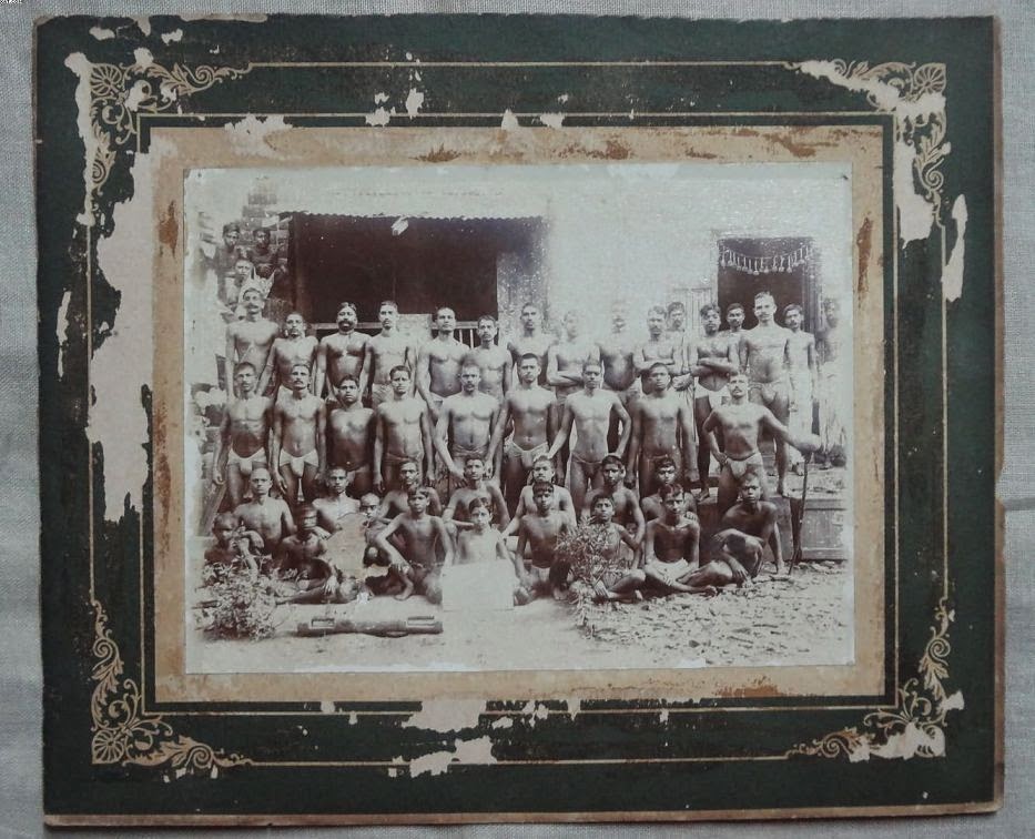 Group of Wrestlers - Vintage Undated Photograph