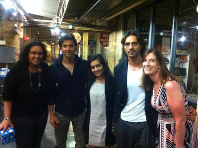 Hrithik Roshan & Arjun Rampal spotted in New York with fans
