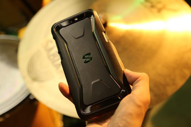 كل ما تود معرفته عن مواصفات و سعر هاتف Xiaomi Black Shark الجديد